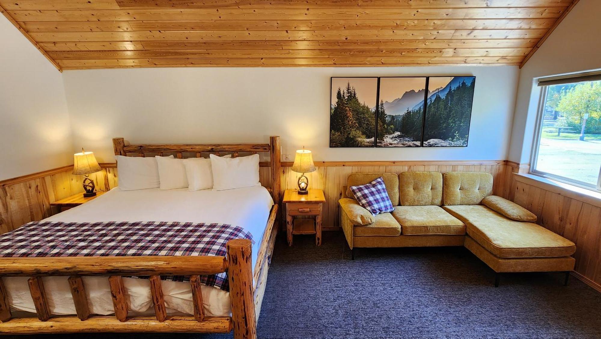 Beargrass Lodging & Rv Resort Hungry Horse ภายนอก รูปภาพ