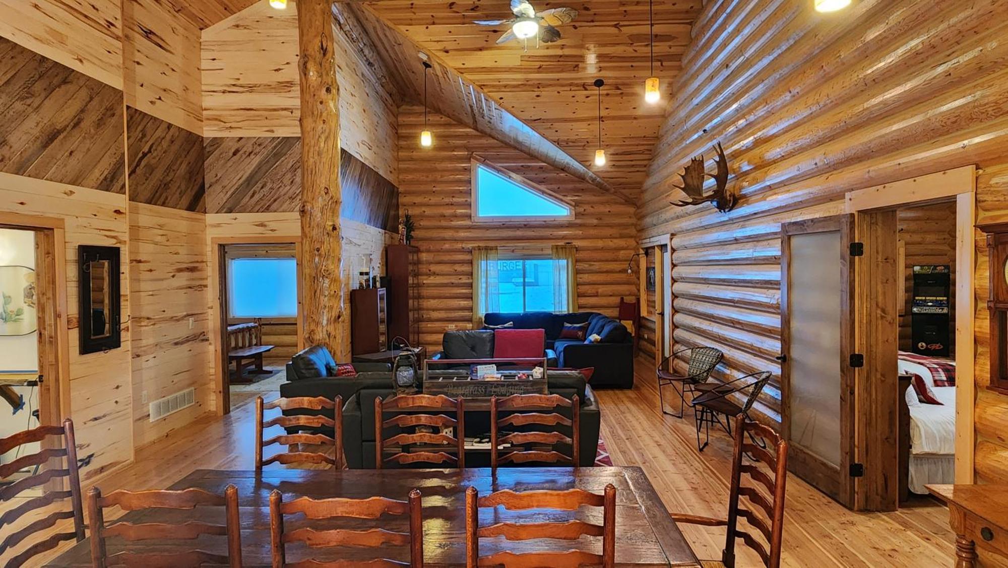 Beargrass Lodging & Rv Resort Hungry Horse ภายนอก รูปภาพ