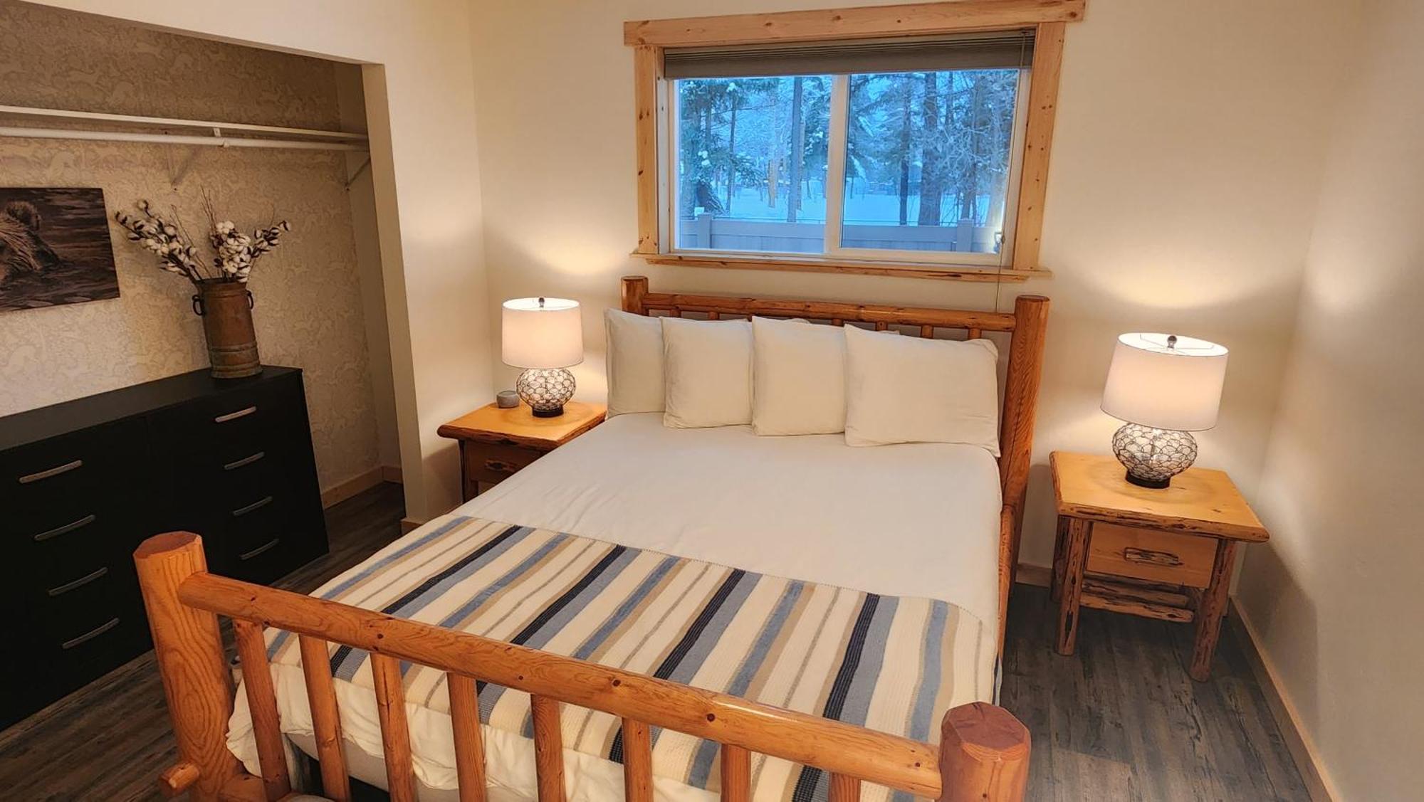 Beargrass Lodging & Rv Resort Hungry Horse ภายนอก รูปภาพ