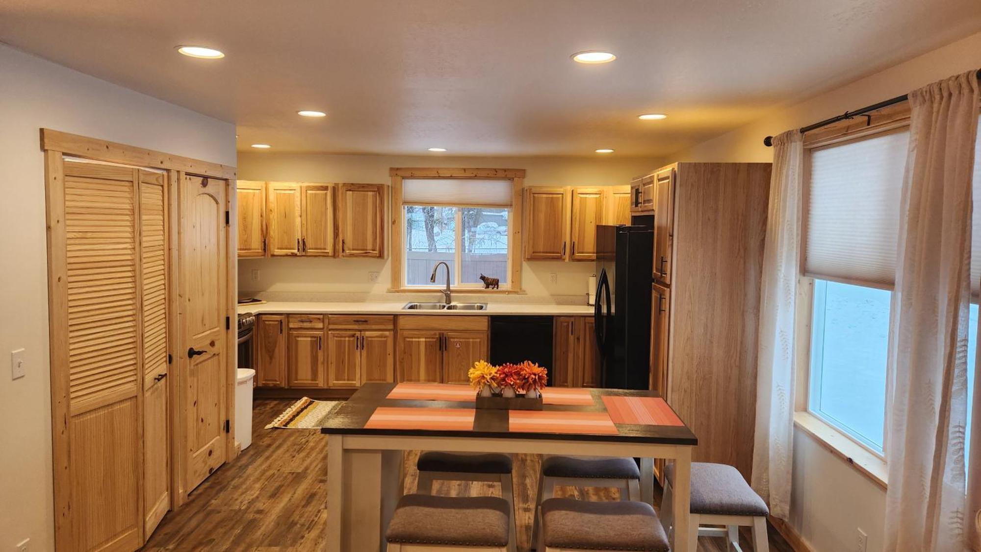 Beargrass Lodging & Rv Resort Hungry Horse ภายนอก รูปภาพ