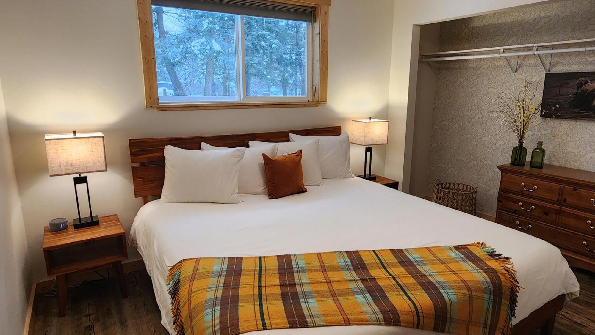 Beargrass Lodging & Rv Resort Hungry Horse ภายนอก รูปภาพ